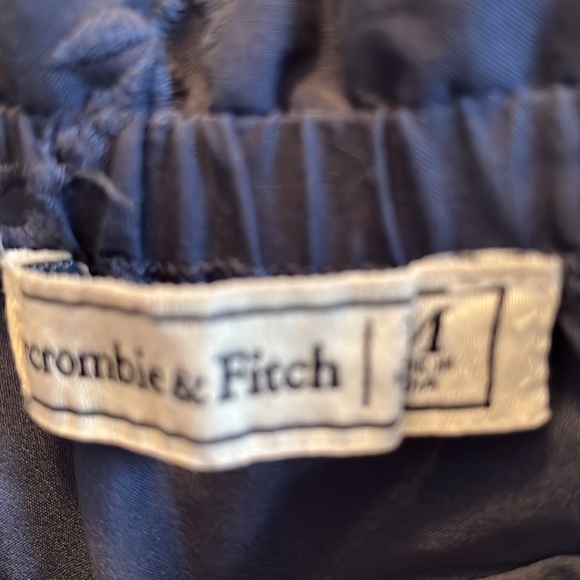 A&F off the shoulder dress - Picture 2 of 6